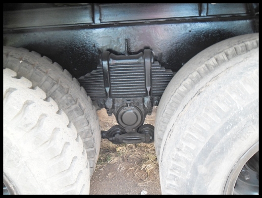 สิบล้อ 210 พื้นเรียบ เพลาเดียว เครื่องดีสภาพสวยมาก