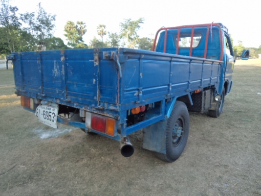 ขายรถอีซูซุ4ล้อกลาง สภาพสวยๆราคาถูกๆๆๆ พร้อมใช้งานคับ