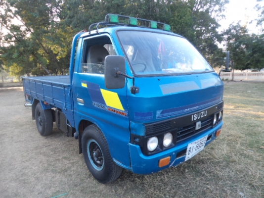 ขายรถอีซูซุ4ล้อกลาง สภาพสวยๆราคาถูกๆๆๆ พร้อมใช้งานคับ