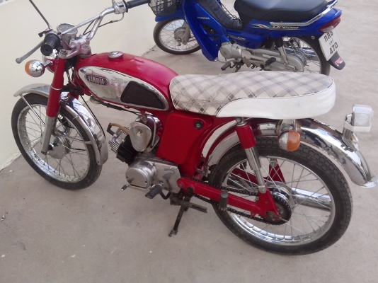 ขาย yamaha 2  9000  ไม่มีทะเบียน