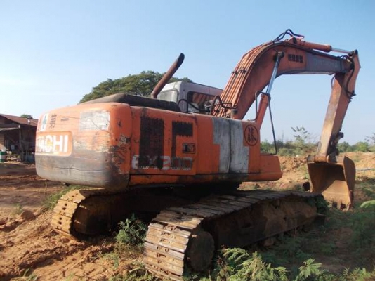 hitachi EX200 Supper TRUBO รุ่น2 สภาพตามรูป รถใช้งานตามปกติ ทุกวัน พร้อมใช้ สนใจติดต่อด่วน! 0876414953 มอส!!