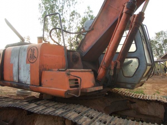 hitachi EX200 Supper TRUBO รุ่น2 สภาพตามรูป รถใช้งานตามปกติ ทุกวัน พร้อมใช้ สนใจติดต่อด่วน! 0876414953 มอส!!