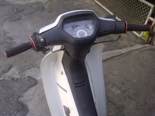 ขาย Honda Wave 100 ปี46 ทะเบียนโอน 7500 บาท ลดได้ๆ