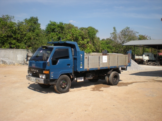 ขายรถ 6ล้อ สภาพสวย พร้อมใช่งานครับ