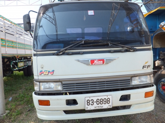 6ล้อหัวคัซซี HINO 3H ยาว 6.50 เมตร คัซซีสวยไม่บวมหรือพอง 6ล้อหัวคัซซี HINO 3H ยาว 6.50 เมตร คัซซีสวยไม่บวมหรือพอง