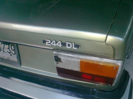 ขายใหม่ลูกค้าเอามาเทินลดราคาเหลือ39000ขาดตัวขายโวโว้ไม่ทราบรุ่นและปี ดูตามรูปเหมาะสำหรับคนซื้อไปใช้งาน ภาษีไม่ขาด ชุดโอนครบ เลขเครื่องไม่ตรง รถได้เดิม ไม่ผุสีสวยขี่ดี พร้อมใช้งาน ติดแก๊สหัวฉีดเกียร์ออโต้