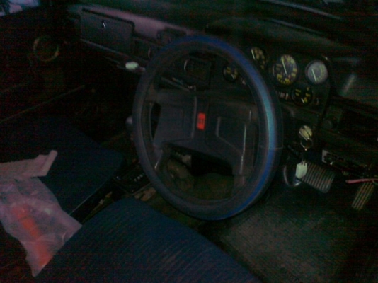 ขายใหม่ลูกค้าเอามาเทินลดราคาเหลือ39000ขาดตัวขายโวโว้ไม่ทราบรุ่นและปี ดูตามรูปเหมาะสำหรับคนซื้อไปใช้งาน ภาษีไม่ขาด ชุดโอนครบ เลขเครื่องไม่ตรง รถได้เดิม ไม่ผุสีสวยขี่ดี พร้อมใช้งาน ติดแก๊สหัวฉีดเกียร์ออโต้