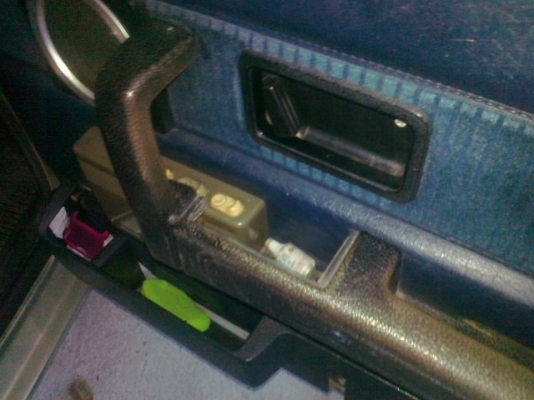 ขายใหม่ลูกค้าเอามาเทินลดราคาเหลือ39000ขาดตัวขายโวโว้ไม่ทราบรุ่นและปี ดูตามรูปเหมาะสำหรับคนซื้อไปใช้งาน ภาษีไม่ขาด ชุดโอนครบ เลขเครื่องไม่ตรง รถได้เดิม ไม่ผุสีสวยขี่ดี พร้อมใช้งาน ติดแก๊สหัวฉีดเกียร์ออโต้