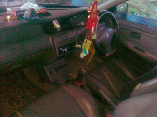 ฮอนด้าซีวิคปี92เกียร์ธรรมดา เครื่องวีเทค สีสวยกระจกมือหมุน ติดแก๊สแล้วพร้อมใช้งาน ชุดโอนพร้อม เหมาะเอาไว้ใช้งาน