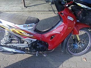 ขายเวฟ125R กุนแจใหญ่48 16000  ทำมาเยอะ