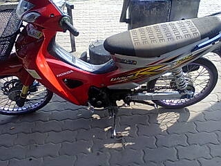 ขายเวฟ125R กุนแจใหญ่48 16000  ทำมาเยอะ