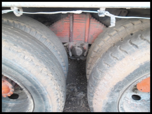 สิบล้อหัวยาว เพลาเดียวไม่ดั้ม สภาพสวยมากๆ