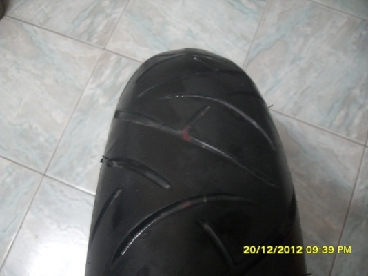 ขายยางใหญ่มือ2