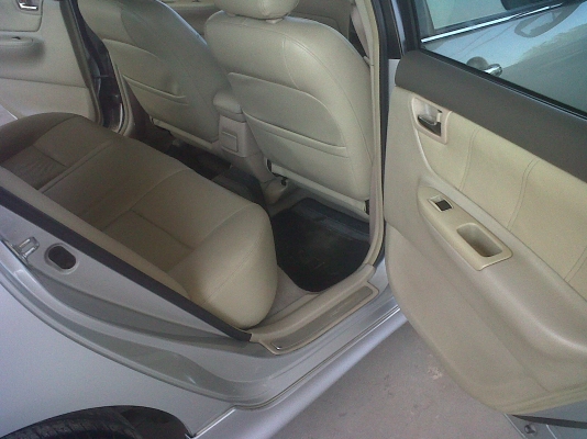 ขายถูกรถสวยพร้อมใช้งาน เกียร์ออโต้ แอร์เย็นจนหนาว จัดแนนอยู่คับ AY ขายถูกรถสวยพร้อมใช้งาน เกียร์ออโต้ แอร์เย็นจนหนาว จัดแนนอยู่คับ AY