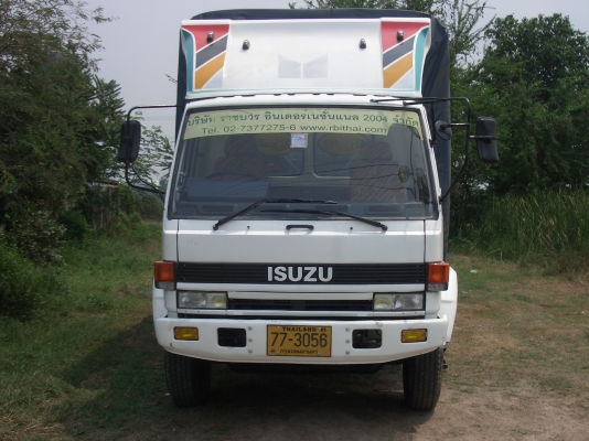 ขายด่วน รถบรรทุกหกล้อ ISUZU  FTR11NY  สภาพพร้อมใช้งาน ยางใหม่ แถมฟรี!!!!ผ้าใบคลุมรถ