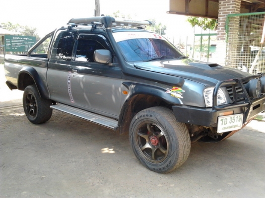 ***ขายแล้วครับขอบคุณ Truck2hand ขาย รถ4WD เท่ๆ เครื่องเสียงกระหึ่ม!! MITSU L200 MEGACAB 2.8 4WD ปี40/97 เครื่อง2.8 แห้งๆไม่มีหลวม ช่วงล่างแน่น ยกสูง ยาง 265 ขอบ18 ล้อแม็ก ยางเรเดียน ดี 4เส้น ภายในสวย เบาะสวยไม่มีขาด เครื่องเสียง CD-MP3 แอร์พร้อม พ.พาวเวอร