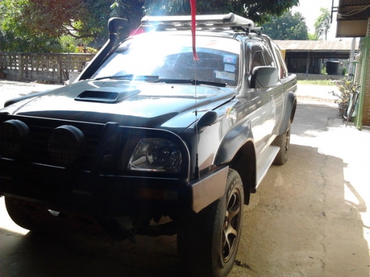 ***ขายแล้วครับขอบคุณ Truck2hand ขาย รถ4WD เท่ๆ เครื่องเสียงกระหึ่ม!! MITSU L200 MEGACAB 2.8 4WD ปี40/97 เครื่อง2.8 แห้งๆไม่มีหลวม ช่วงล่างแน่น ยกสูง ยาง 265 ขอบ18 ล้อแม็ก ยางเรเดียน ดี 4เส้น ภายในสวย เบาะสวยไม่มีขาด เครื่องเสียง CD-MP3 แอร์พร้อม พ.พาวเวอร