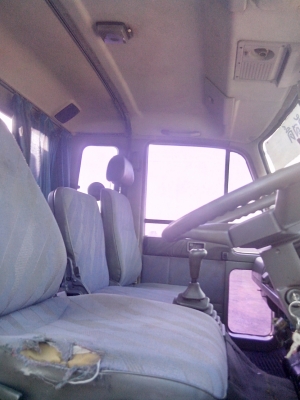 ขายรถบรรทุกหัวลาก10ล้อ2เพลา นิสสัน วางเครื่อง360 อินเตอร์คูลเลอร์ เกียร์สโลว์อินเตอร์ พร้อมหางดั้ม2เพลา หางมีผุ ตามอายุใช้งานครับ