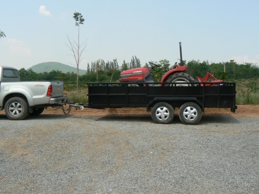 ขายเทเลอร์หางพ่วงรถกระบะ TOYOTA VIGO มีทะเบียนพร้อมโอน ขายเทเลอร์หางพ่วงรถกระบะ TOYOTA VIGO มีทะเบียนพร้อมโอน