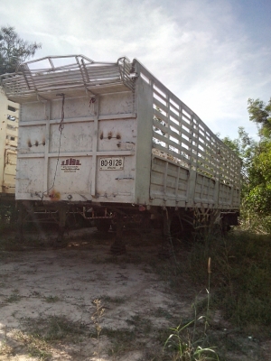 ขายหางพ่วง3เพลาคอกสูงใหม่ ยาว12เมตร รับของได้เลยครับ