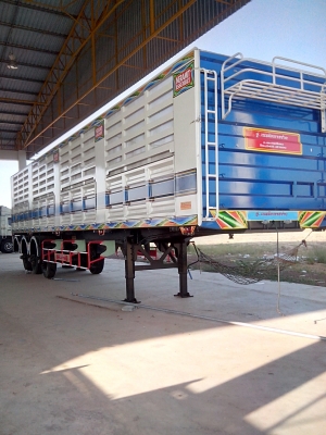 ขายหางพ่วง3เพลาคอกสูงใหม่ ยาว12เมตร รับของได้เลยครับ