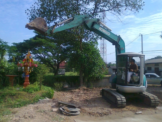 ขายด่วน!..รถแบคโฮ KOBELCO SK50 UR รถเก่าญี่ปุ่น สภาพสวย เอี่ยมๆ มีใบดันหน้า ปรับสภาพ พร้อมใช้งาน รับประกันความสวย.