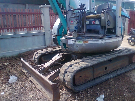 ขายด่วน!..รถแบคโฮ KOBELCO SK50 รถเก่าญี่ปุ่น สภาพสวย เอี่ยมๆ มีใบดันหน้า ปรับสภาพ พร้อมใช้งาน.