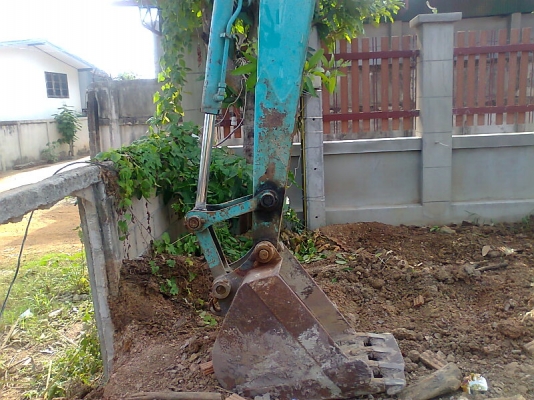 ขายด่วน!..รถแบคโฮ KOBELCO SK50 รถเก่าญี่ปุ่น สภาพสวย เอี่ยมๆ มีใบดันหน้า ปรับสภาพ พร้อมใช้งาน.