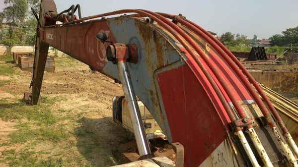 Sumitomo LongBoom ช่วงล่างเต็ม จอด 2 ปี เก็บนิดหน่อยก็เวิร์คแล้ว