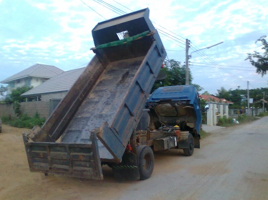 ขายด่วน!..รถหกล้อสวยเอี่ยม ISUZU NPR รถห้างปี 34 มีเกียร์สโลว์ มีทะเบียน มีภาษีครบ พร้อมแล้วสำหรับการลุยงาน ลุยเงิน!