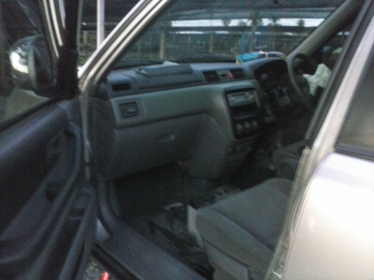 ขายซากรถอุบัติเหตุ ฮอนด้า CRV ปี1997...พร้อมเล่มทะเบียนบุคคล.