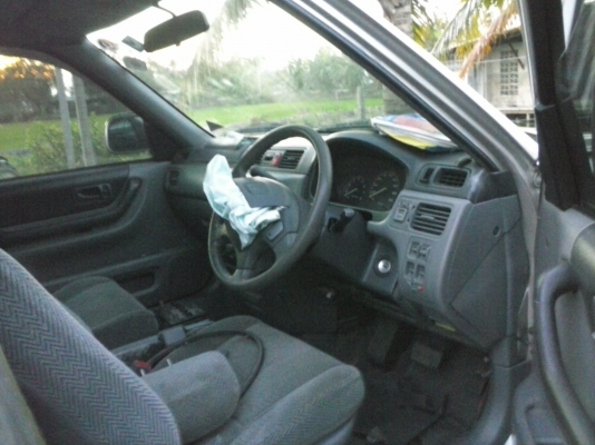 ขายซากรถอุบัติเหตุ ฮอนด้า CRV ปี1997...พร้อมเล่มทะเบียนบุคคล.