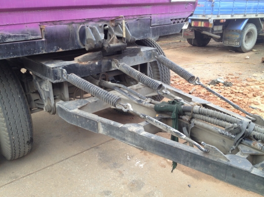 รับต่อกระบะบรรทุก ทุกชนิด กระบะดั้มดิน ดั้มคอกสูง กระบะคารืโก้ หาง ลูกพ่วง เทรลเลอร์ ก้างปลา โดยช่างที่มีประสบการณ์สูงกว่า 30 ปีได้มาตรฐานกรมขนส่งทางบก