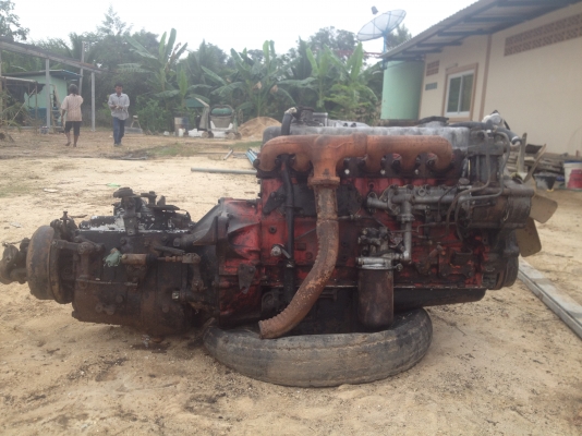 ขายเครื่องสิบล้อ ยี่ห้อ Hino รุ่น EH700