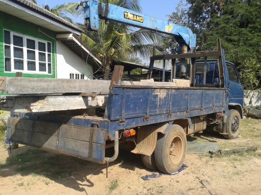 ขาย6ล้อติดเครน 3 ตัน ขาย6ล้อติดเครน 3 ตัน