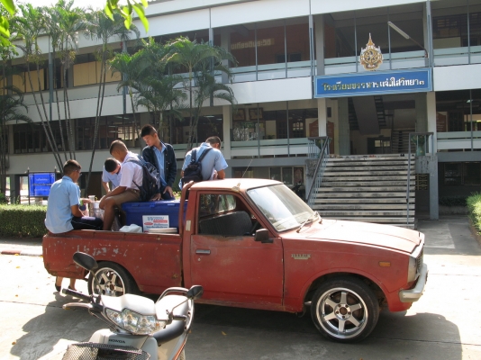 Rn20 สี่ขอ2200เจ้าของเดียว ขาดตุลา56+โอน