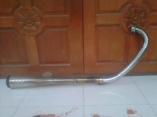 ***ขายท่อ supertrapp ยาวแท้สวยๆยกเส้น 4500 มาดู***