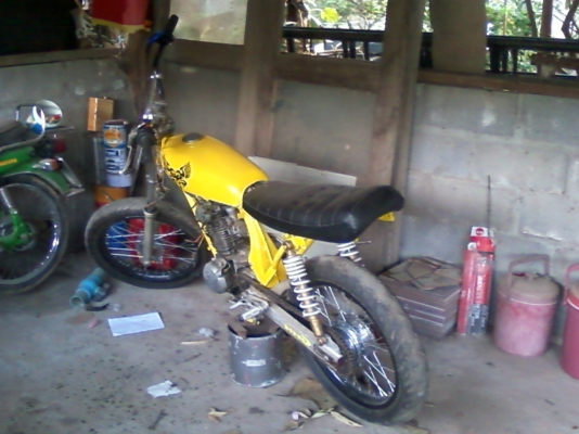 ต้องการขายรถชาลีและโมตาล