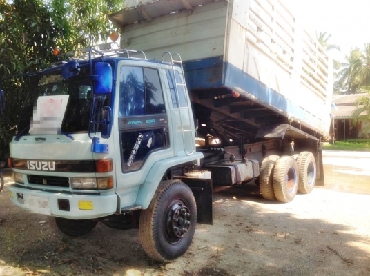 ISUZU 240 แรงม้า หัวเดิม เครื่องเดิม กระบะดั้ม SMM ISUZU 240 แรงม้า หัวเดิม เครื่องเดิม กระบะดั้ม SMM