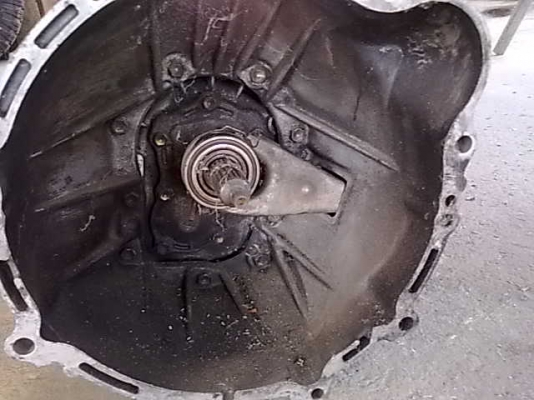 ขายเกียร์ โตโยต้า 65 โฟวิลแท้ติดรถ  5  สปีด  สวยๆแน่นๆ