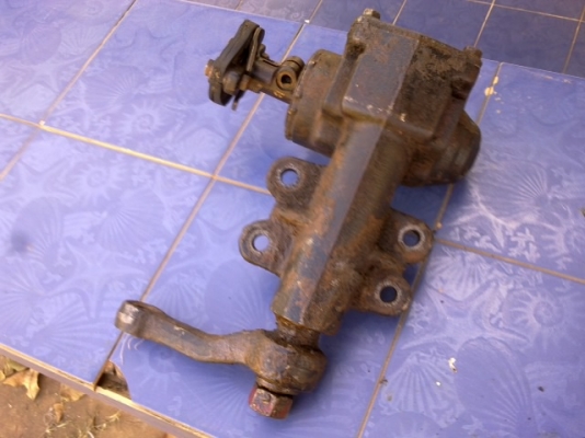 กระปุกพวงมาลัย big m กระปุกพวงมาลัย big m