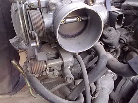 ขายเครื่อง SR 20 หลังหัก อุปกรณ์ครบ  ทะเบียนพร้อม