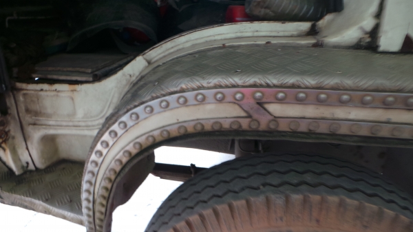 ISUZU 175 แรงม้า หัวเดิม เครื่องเปลี่ยน คัซซีจัมโบ้ สวยตลอดแนวค่ะ ISUZU 175 แรงม้า หัวเดิม เครื่องเปลี่ยน คัซซีจัมโบ้ สวยตลอดแนวค่ะ