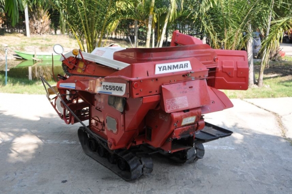 ขายรถเกี่ยว+นวด YANMAR TC550K สภาพสวยเดิมจากญี่ปุ่น ขายถูก54,000บาทเท่านั้น!!!
