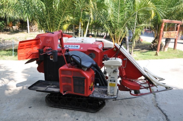 ขายรถเกี่ยว+นวด YANMAR TC550K สภาพสวยเดิมจากญี่ปุ่น ขายถูก54,000บาทเท่านั้น!!!