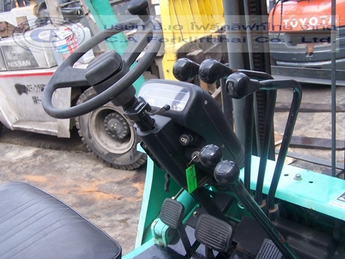 ขาย รถโฟล์คลิฟท์ MITSUBISHI รุ่น FD15