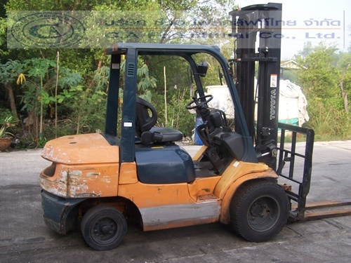 ขายรถ โฟล์คลิฟท์ TOYOTA รุ่น 7-FD30