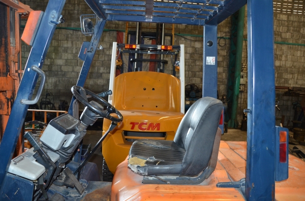 ขาย Toyota 40-5FG20 เบนซิน Toyota 4Y เกียร์	 ธรรมดา เสาสูง	 4 เมตรฮิ้งฟอร์ค