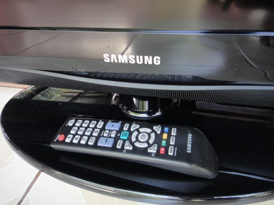 TV samsung 32 นิ้ว แบนๆ TV samsung 32 นิ้ว แบนๆ