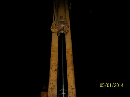 ขายแบ็คโฮ CAT ปั๊ม320 หน้างาน+พร้อมเทรลเลอร์ Real  6สูบ 260 แรง 2เพลา เบรกทิฟฟิ่ เฟืองท้ายReal  พ.พาวเวอร์